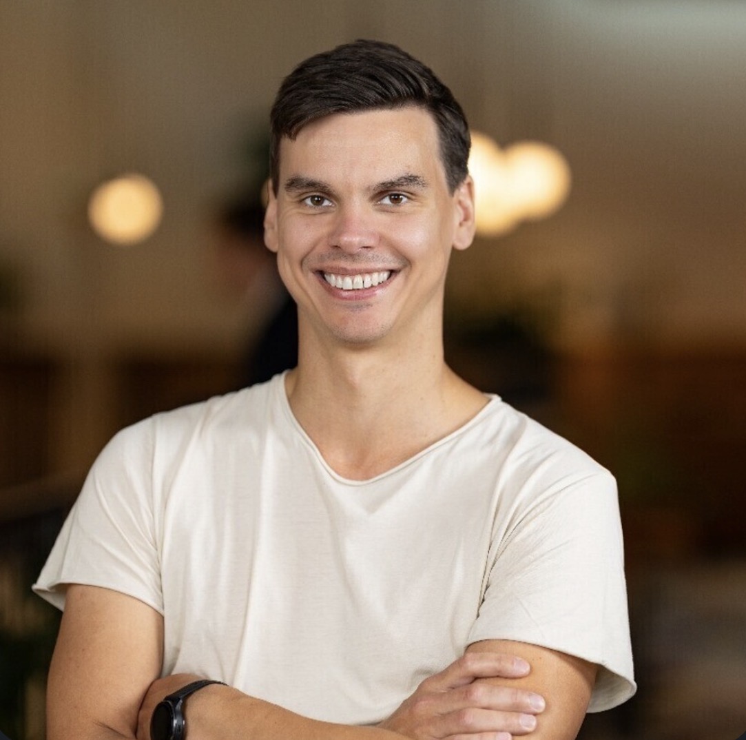 Robin, Chief Engineering Officer at Pet Media Group